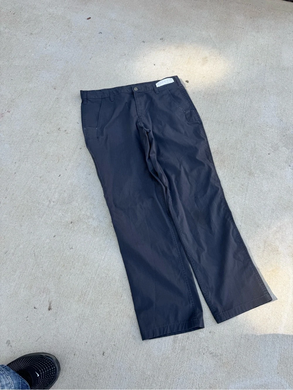 Carhartt Men’s Black Work Pants - Rugged Utility Trousers